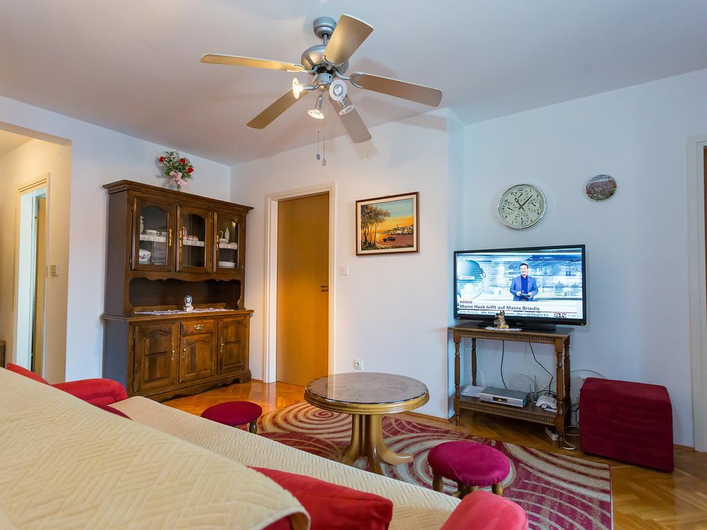 Apartment Ivka Porec Esterno foto